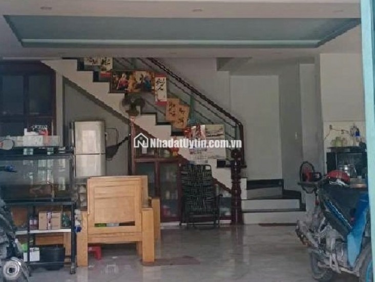 Bán nhà mặt phố Lò Lu, 4,5 triệu, 65m2, view đẹp, uy tín, Trường Thạnh, Q9, HCM